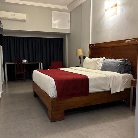 Hotel Du Lac Cotonou Bagian luar foto