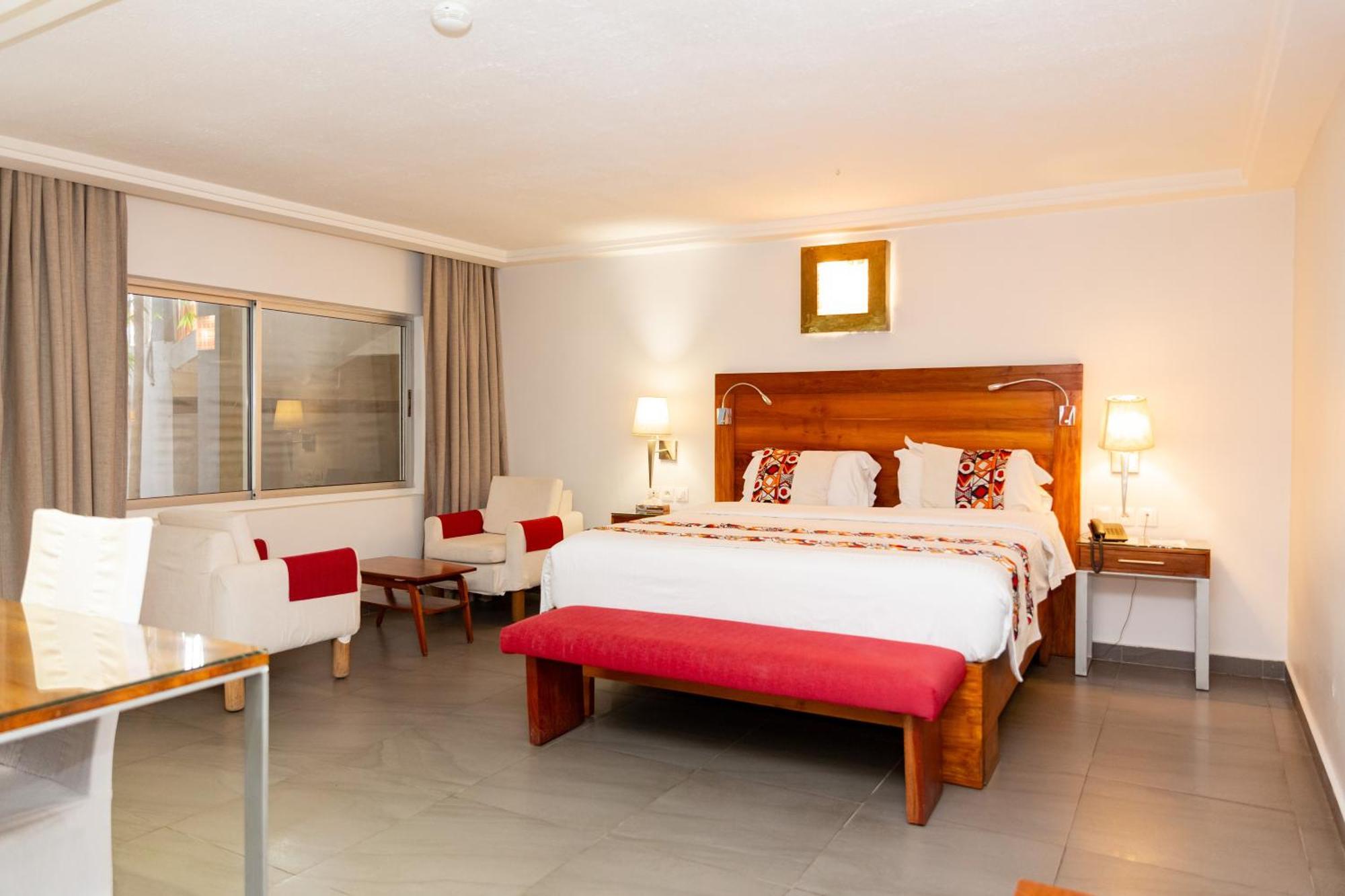 Hotel Du Lac Cotonou Bagian luar foto