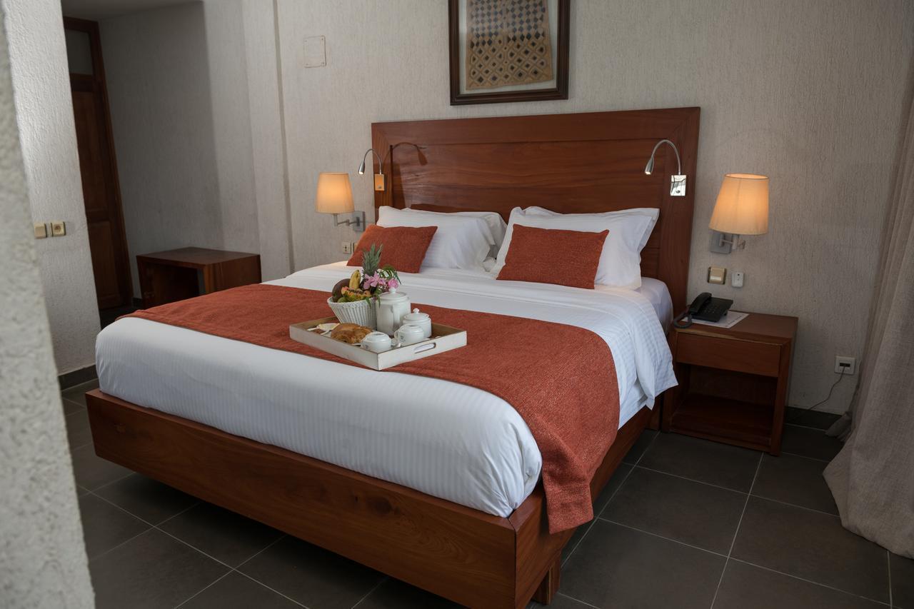 Hotel Du Lac Cotonou Bagian luar foto